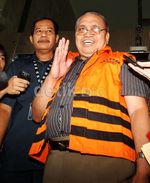 KPK Tahan Anggota DPRD Seluma Pirin Wibisono