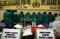 Sebelumnya kepolisian melakukan operasi Nila Jaya sejak 1 Juni hingga 20 Juni 2013.