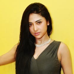 Dewi Persik Tetap Seksi Saat Ramadan, Tapi..