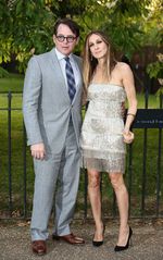 Sarah Jessica Parker Tampil Berkilau