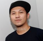 Gaya Hip Hop Gading Marten