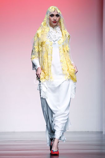 Jakarta, Indonesia - 26 Juni 2013. Ronald V Gaghana Elements. Jakarta Islamic Fashion Week 2013 at Hall Jakarta Convention Center. Senayan. Jakarta. [Foto: Mohammad abduh/Wolipop]