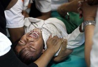    Kegiatan tersebut dilakukan sebagai wujud kepedulian dan tanggung jawab sosial perusahaan terhadap masyarakat sekitar yang kurang mampu dilingkungan embarkasi haji Jakarta, Halim Perdanakusumah. Rachman Haryanto/detikcom