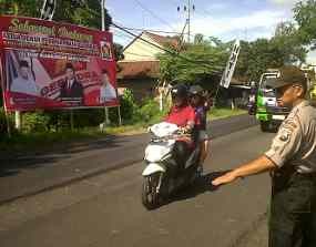 Prabowo Hadiri Acara HKTI, Baliho Caleg Gerindra Bertebaran