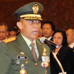 Pramono Edhie Diprediksi Disiapkan SBY Untuk Capres 2014