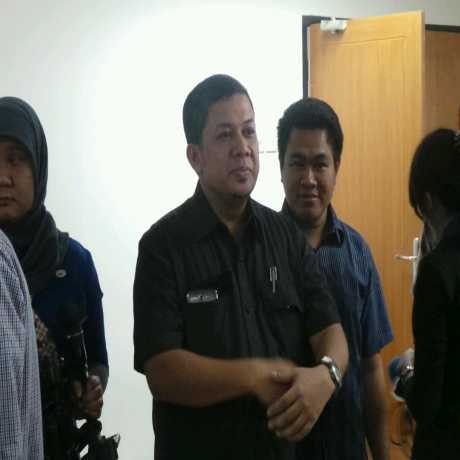 Fahri Hamzah Mendadak Muncul di Sidang Luthfi