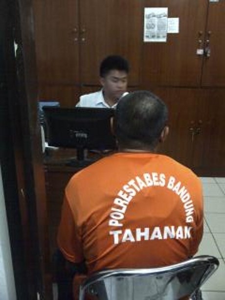 Paranormal Palsu di Bandung Ditangkap Setelah Setubuhi 7 ABG