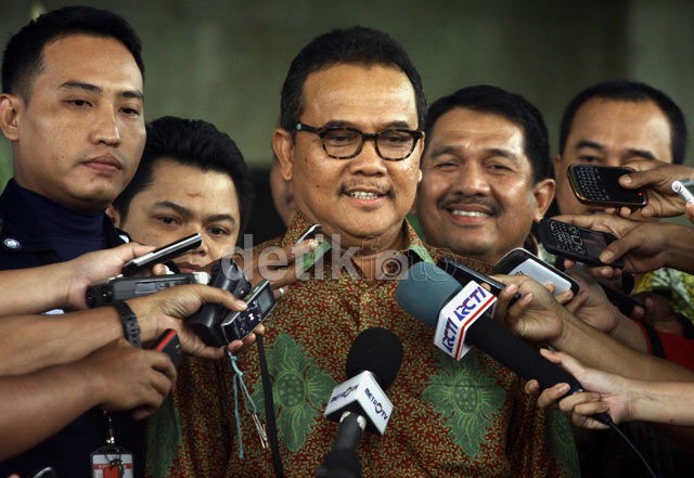 Ical: Rusli Zainal Belum Tentu Bersalah