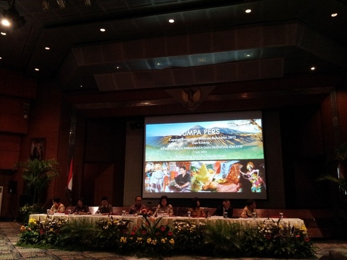 Turis Asal Jepang Makin Rajin Liburan ke Indonesia
