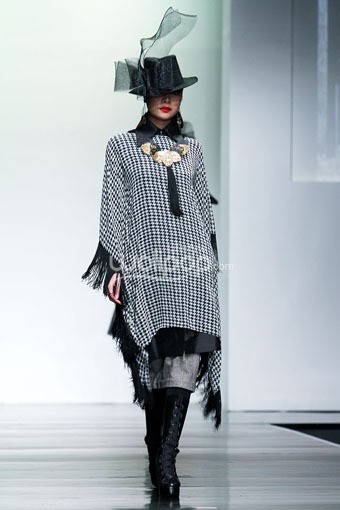 Jakarta, Indonesia - 26 Juni 2013. Denny Wirawan Noblidonna. Jakarta Islamic Fashion Week 2013 at Hall Jakarta Convention Center. Senayan. Jakarta. [Foto: Mohammad Abduh/Wolipop]