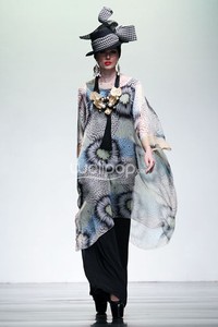 Jakarta, Indonesia - 26 Juni 2013. Denny Wirawan Noblidonna. Jakarta Islamic Fashion Week 2013 at Hall Jakarta Convention Center. Senayan. Jakarta. [Foto: Mohammad Abduh/Wolipop]