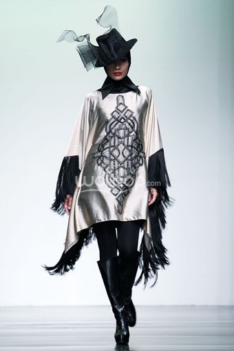 Jakarta, Indonesia - 26 Juni 2013. Denny Wirawan Noblidonna. Jakarta Islamic Fashion Week 2013 at Hall Jakarta Convention Center. Senayan. Jakarta. [Foto: Mohammad Abduh/Wolipop]