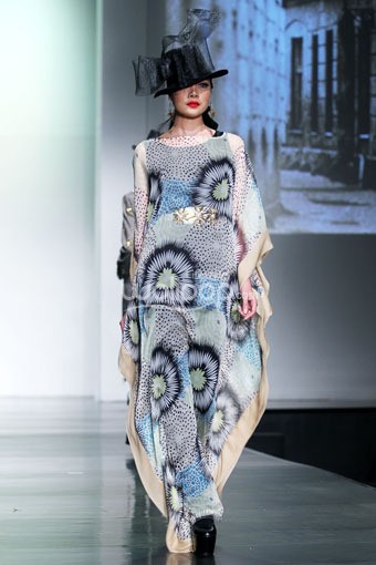 Jakarta, Indonesia - 26 Juni 2013. Denny Wirawan Noblidonna. Jakarta Islamic Fashion Week 2013 at Hall Jakarta Convention Center. Senayan. Jakarta. [Foto: Mohammad Abduh/Wolipop]