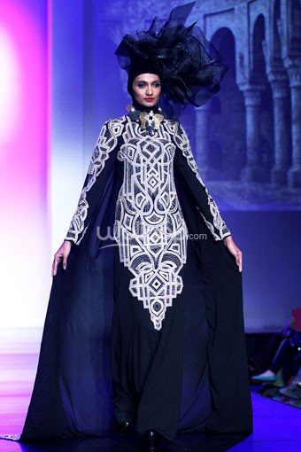 Jakarta, Indonesia - 26 Juni 2013. Denny Wirawan Noblidonna. Jakarta Islamic Fashion Week 2013 at Hall Jakarta Convention Center. Senayan. Jakarta. [Foto: Mohammad Abduh/Wolipop]
