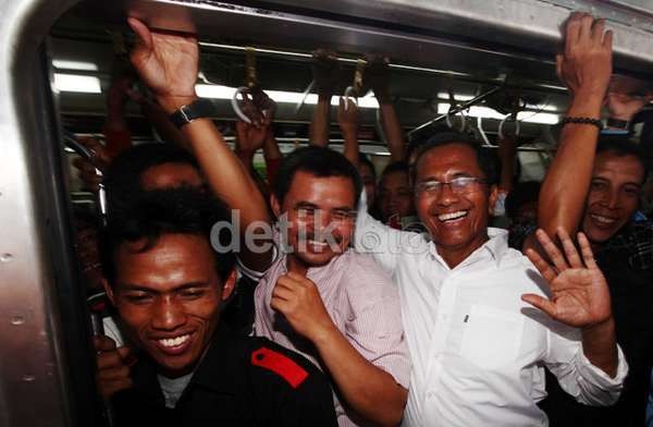 4 Efek Tarif Progresif dan Tiket Commet KRL