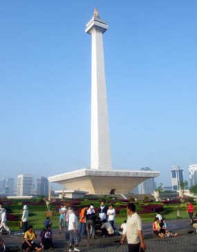 Wow... Monas Dijadikan Pusat Kegiatan Seni dan Budaya 