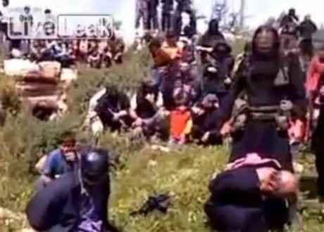 Beredar Video Pastur Dipenggal Pemberontak Suriah