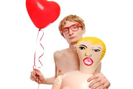 10 Benda Tak Terduga Ini Pernah Dijadikan Obyek Bercinta