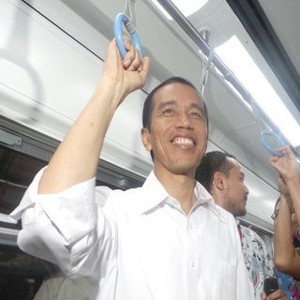 Mau Operasi Pasar Sembako, Jokowi: Menurut Prosedur Harus Izin Mendag 