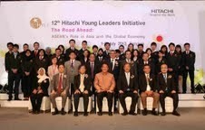 28 Mahasiswa Berprestasi Bertemu di Bangkok Diskusikan Pasar Bebas ASEAN
