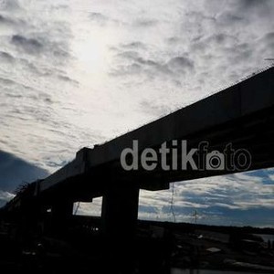 Mau Lihat Sunset di Tol Atas Laut Bali? Ini Jadwalnya