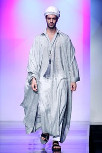 Jakarta, Indonesia - 27 Juni. Samuel Wattumena Faith, Hope, & Love, Jakarta Islamic Fashion Week 2013 at Hall Jakarta Convention Center. Senayan. 27 Juni 2013. Jakarta. [Foto: Mohammad Abduh/Wolipop]