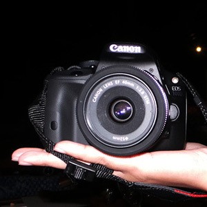 Canon EOS 100D akan Kanibalisasi EOS M?