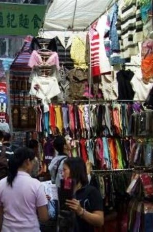 Belanja Murah di 4 Pasar Malam Hong Kong