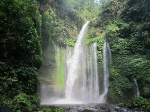 Air Terjun Terbang, Mungkin Hanya Ada di Lombok