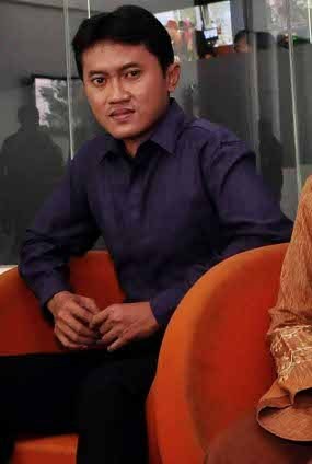 Arya Wiguna: Dewi Sanca Ngemis-ngemis Nggak Mau Saya Tinggalin