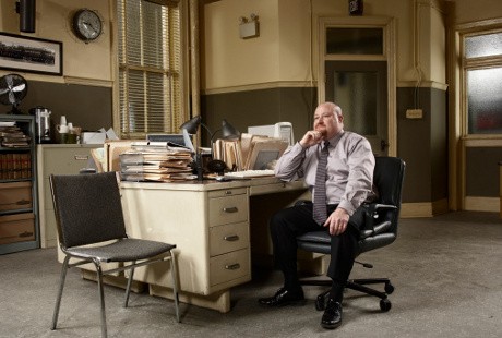 Berdiri 2 Menit Setiap Setengah Jam Bisa Pangkas Risiko Diabetes Lho