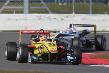 Akhir Pekan Ini, Sean Gelael Balapan di F3 Master