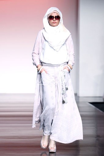 Jakarta, Indonesia - 28 Juni. Ria Miranda Beatnik. Jakarta Islamic Fashion Week 2013 di Hall Jakarta Convention Center. Senayan. 28 Juni 2013. Jakarta. [Foto: Mohammad Abduh/Wolipop]