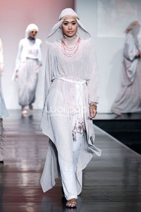 Jakarta, Indonesia - 28 Juni. Ria Miranda Beatnik. Jakarta Islamic Fashion Week 2013 di Hall Jakarta Convention Center. Senayan. 28 Juni 2013. Jakarta. [Foto: Mohammad Abduh/Wolipop]