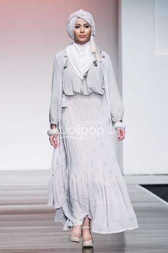 Jakarta, Indonesia - 28 Juni. Ria Miranda Beatnik. Jakarta Islamic Fashion Week 2013 di Hall Jakarta Convention Center. Senayan. 28 Juni 2013. Jakarta. [Foto: Mohammad Abduh/Wolipop]