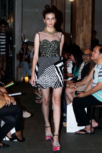 Jakarta, Indonesia - 30 Juni 2013. Hengki Kawilarang Retro Pop Spring 2014 at De la Gue. Kemang. Jakarta Selatan. [Foto: Mohammad abduh/Wolipop]