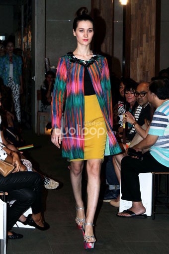 Jakarta, Indonesia - 30 Juni 2013. Hengki Kawilarang Retro Pop Spring 2014 at De la Gue. Kemang. Jakarta Selatan. [Foto: Mohammad abduh/Wolipop]