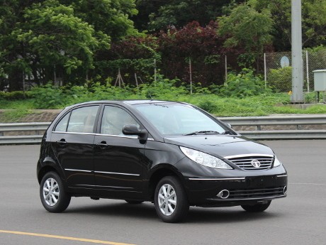 Pengalaman Pertama dengan Mobil India