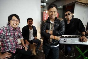 Sambut Ramadan, Wali Rilis Single Religi Si Udin Bertanya