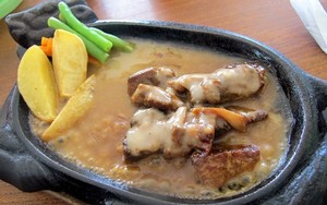 Sido Kumpul: Steak Tuna Rp 19.000 Berbonus Pemandangan Indah!