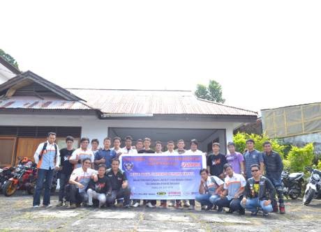 YVCI Manado Bakti Sosial ke Panti Jompo