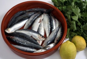 Rutin Makan Ikan Salmon Tiap Minggu Buat Anak Lebih Mudah Konsentrasi