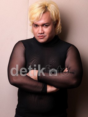 Ingin Jadi Selebriti Sukses? Ini Syarat Utama dari Tata Liem