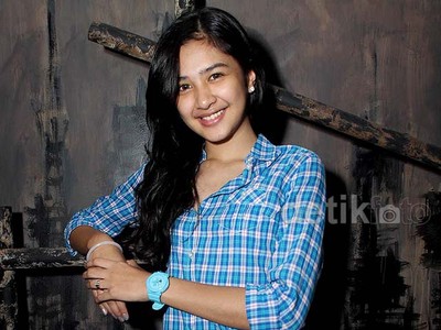Manisnya Mikha Tambayong