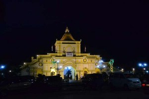 Sambut Ramadan di Masjid Agung Sumenep yang Cantik