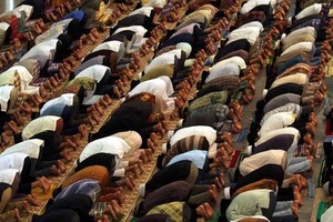 Sebagian Umat Islam di Yogya Salat Tarawih Malam Ini