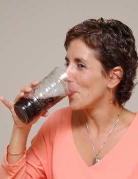 Minum Soda Saat Berbuka dan Sahur Bisa Picu Cepat Lapar