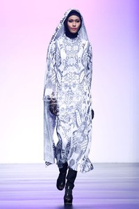 Jakarta, Indonesia - 29 Juni. B by Barli Asmara. Jakarta Islamic Fashion Week 2013. di Hall Jakarta Convention Center. Senayan. 29 Juni 2013. Jakarta. [Foto: Mohammad abduh/Wolipop]