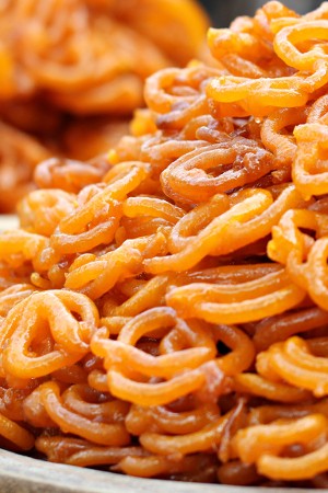 Jalebi dan Gullac, Kudapan Manis dari Pakistan dan Turki