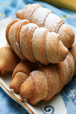 Kriuk..Legit Gorengan Renyah untuk Berbuka